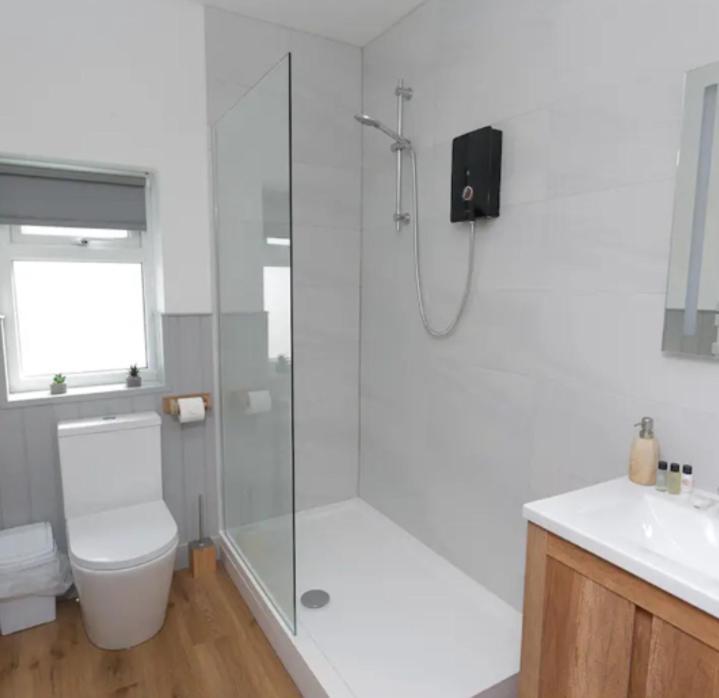 Adorable 1 Bedroom Country Cottage Bodewryd Buitenkant foto